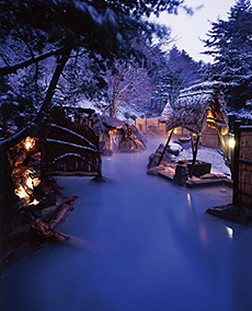  Open-air bath