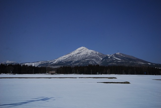 タイトル　冬の磐梯山