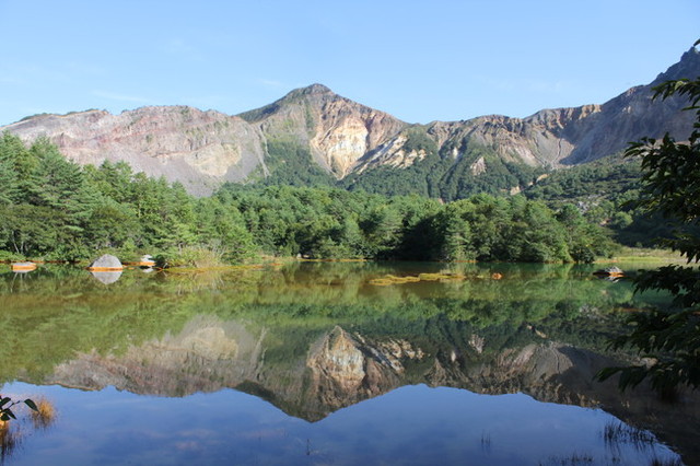 タイトル　磐梯山銅沼9月