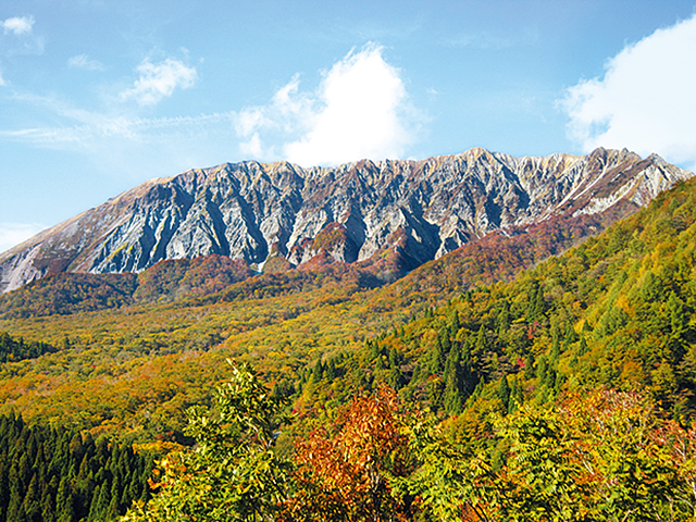 photo of Mt. Daisen