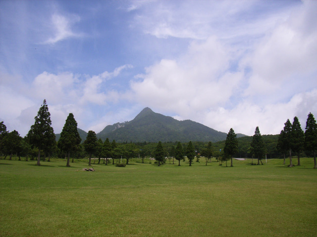 タイトル　鏡ヶ成から烏ヶ山