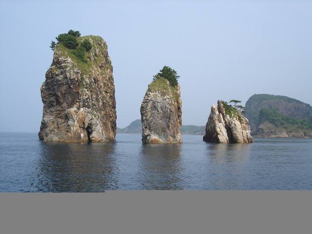 タイトル　三郎岩-1