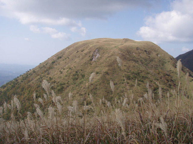 タイトル　秋の子三瓶山