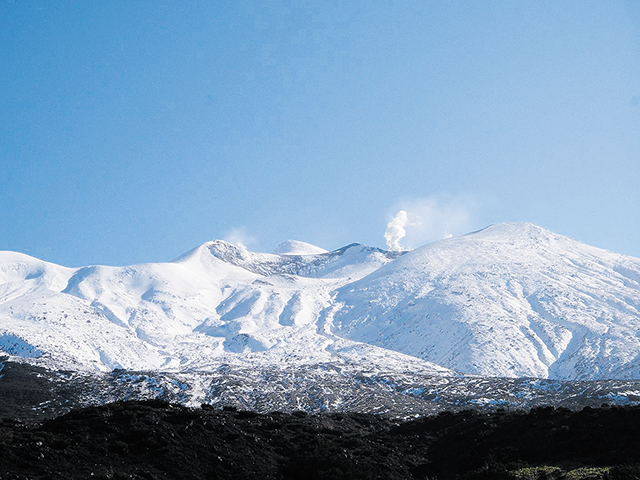 photo of Mt. Tokachi