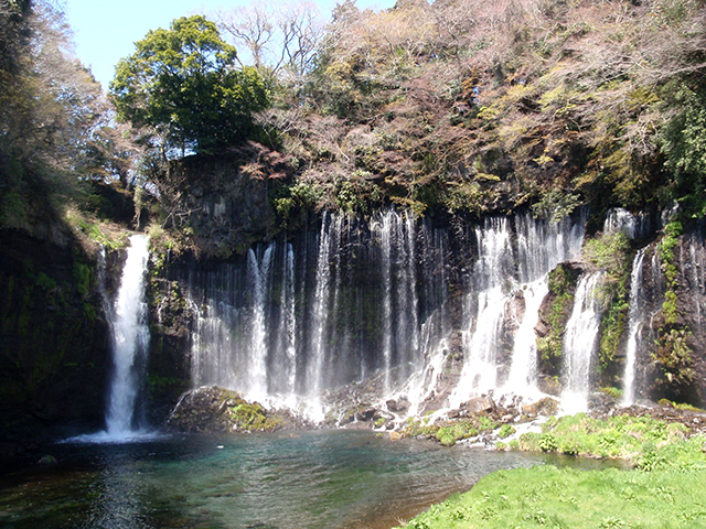 photo of Shiraito-no-taki Falls