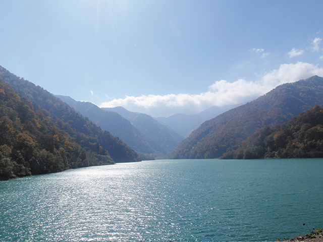 白水湖の写真