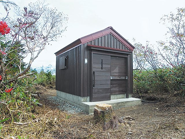大笠山避難小屋の写真