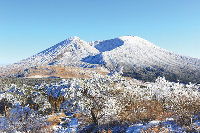 photo of Mt. Karakuri