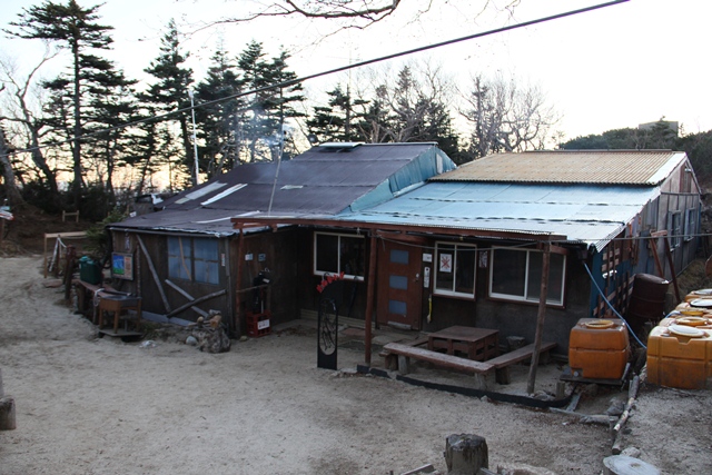 タイトル　薬師岳小屋