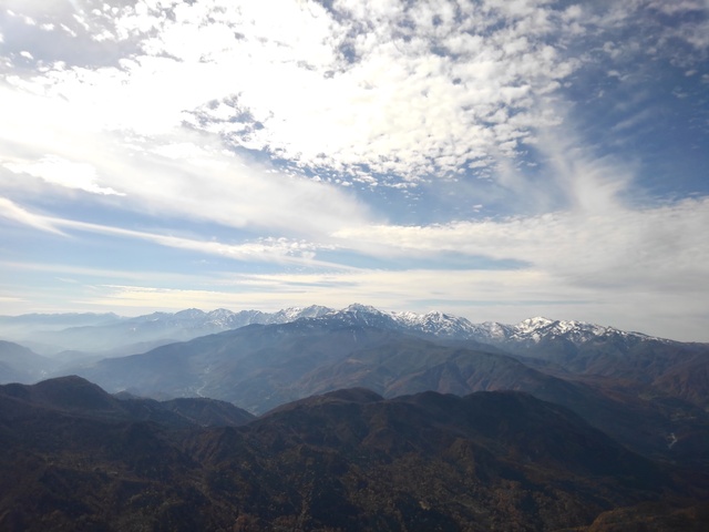 タイトル　雨飾山からの北アルプス