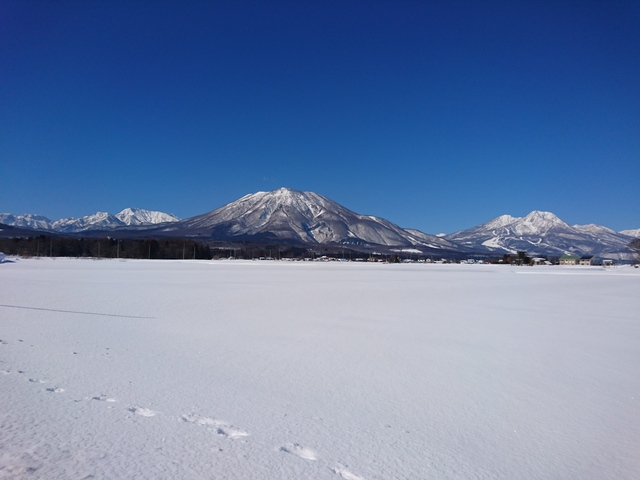 タイトル　｢一目三山｣