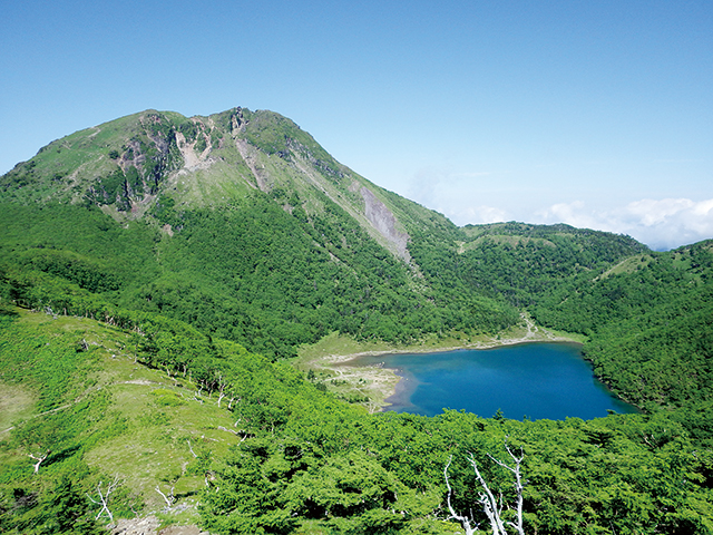 photo of Mt. Nikko-Shirane