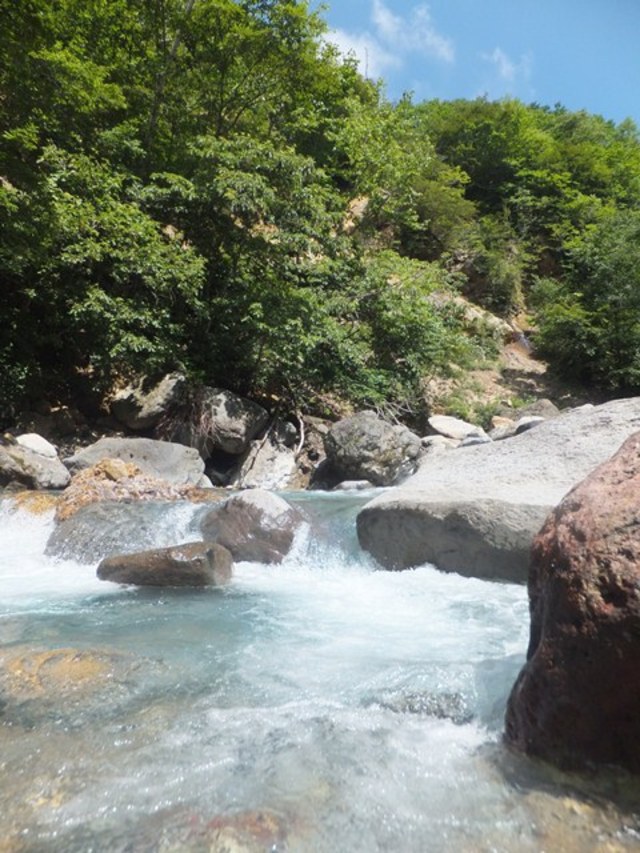 タイトル　湯川（麦飯坂手前）