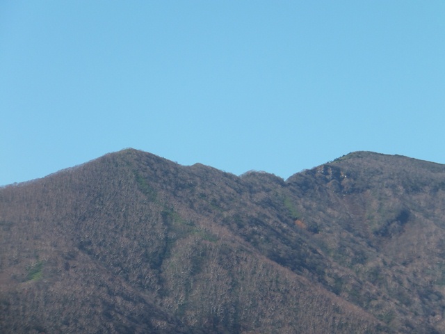 タイトル　南月山と笄ヶ崎