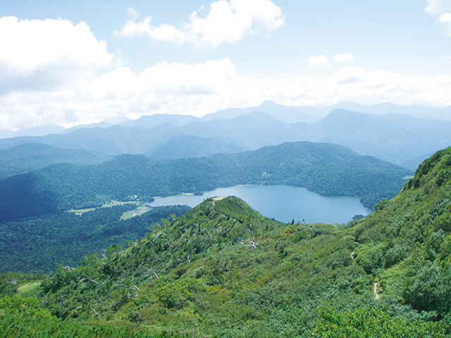 photo of Mt. Hiuchigatake