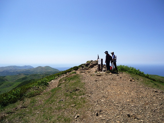 タイトル　礼文岳山頂