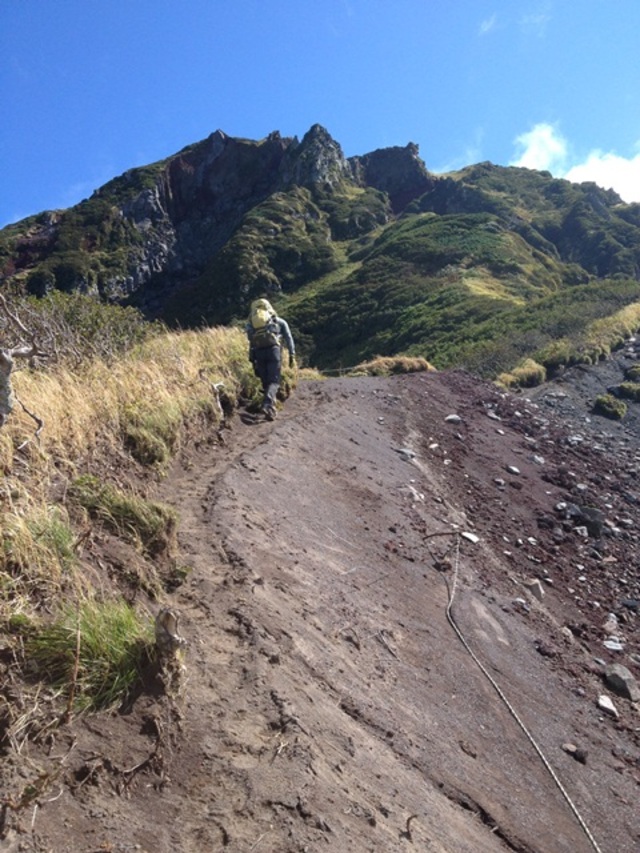 タイトル　9月沓形登山道