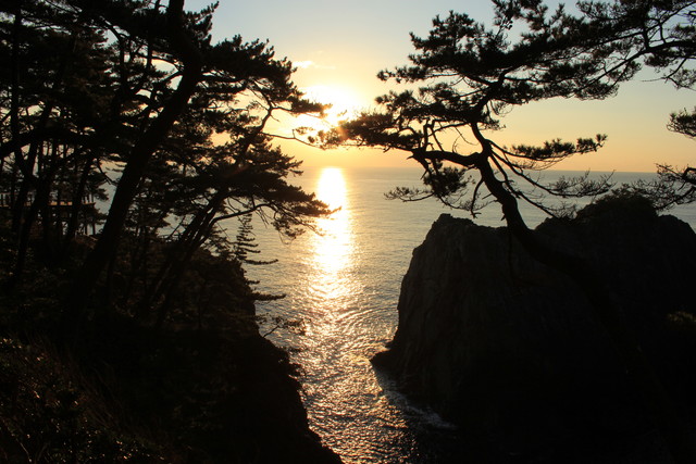 タイトル　碁石海岸_11月