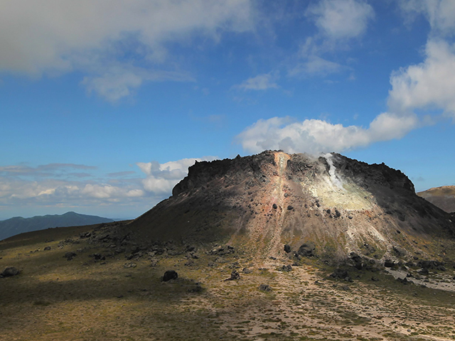 photo of Mt. Tarumae