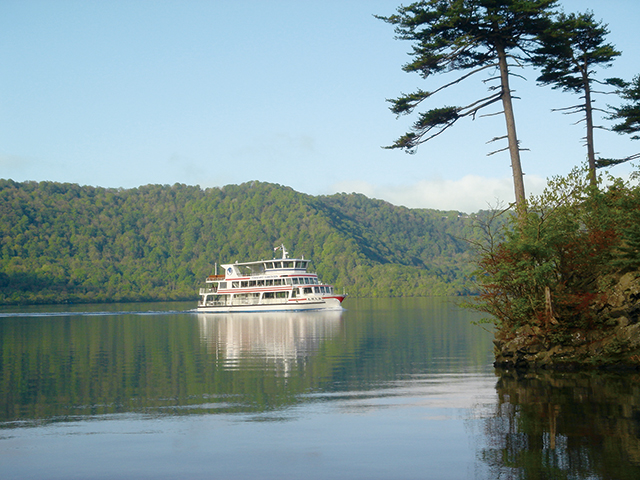 photo of Tourist Boats