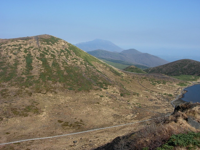 タイトル　男女岳と岩手山