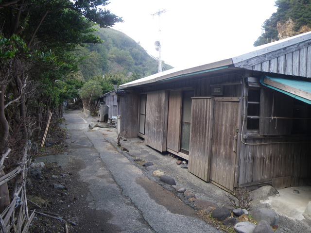 タイトル　寝待ちの湯治場