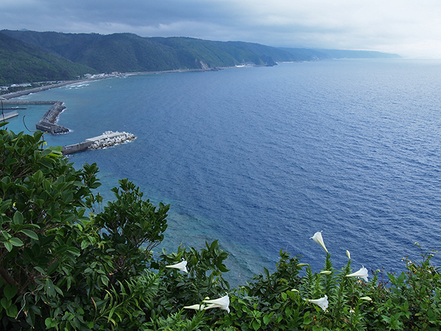 photo of Kayauchi-banta Cliff