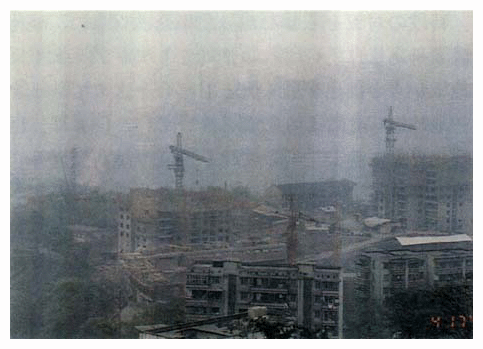 中国重慶市周辺部の開発と大気汚染の状況