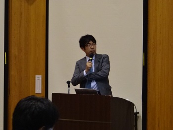 竹内 淳一郎 氏