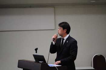 小笠原 隆裕 氏