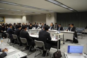 テーマ別意見交換会:会場