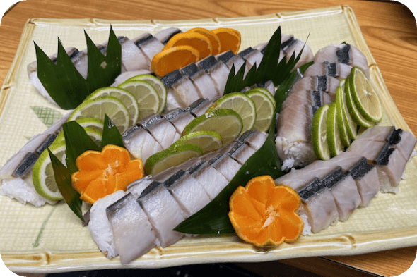 郷土料理（ブリのへだ寿司）